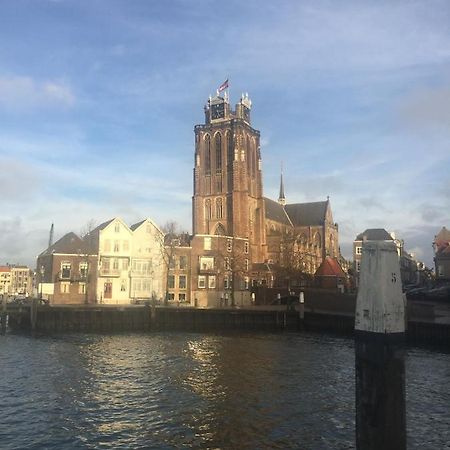Benb Firstclassenglish Dordrecht Extérieur photo